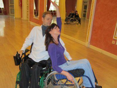 Наталья и Виталий мечтают поехать весной в Киев на чемпионат Украины по танцам на колясках