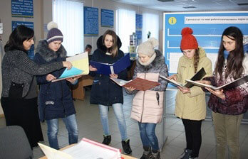 Учні Новомиргородської школи-інтернат для глухих обирали професію. новомиргород, професія, профорієнтаційний урок, центр зайнятості, школа-інтернат для глухих