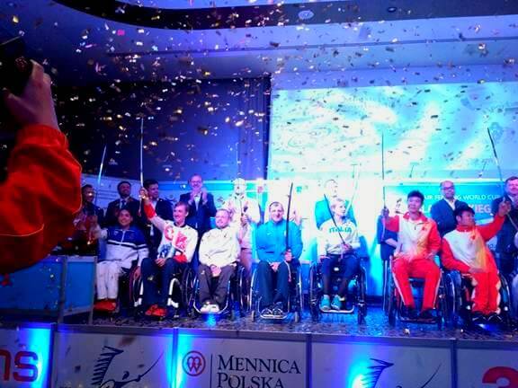 В Україну повернулись фехтувальники-паралімпійці з 6 високими нагородами етапу кубку світу. кубок світу, польща, змагання, нагорода, фехтування на візках