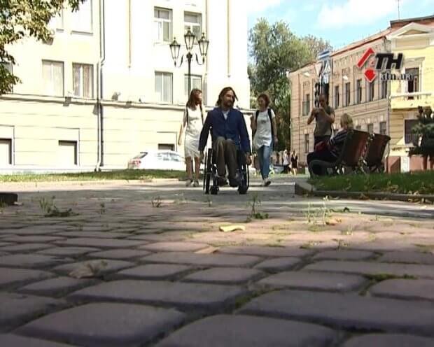 Насколько адаптирован Харьков для людей с инвалидностью? Этим вопросом задались активисты и общественники в рамках недельного фестиваля «Инклюзион». харьков, доступность, инвалидность, музей, фестиваль інклюзіон