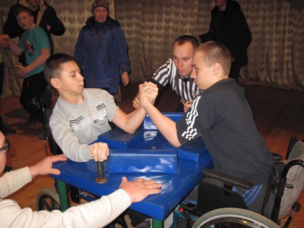 На Житомирщині відбувся чемпіонат області з армспорту серед осіб з інвалідністю. житомирщина, армспорт, змагання, чемпіонат області, інвалідність