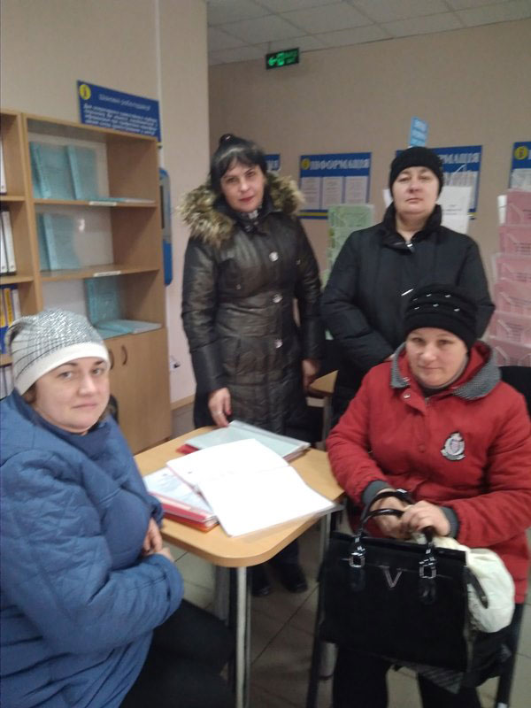 Інклюзія: на Кіровоградщині стартував місячник сприяння зайнятості інвалідів. новомиргород, міні-ярмарок вакансій, працевлаштування, центр зайнятості, інвалід
