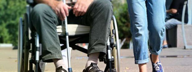 ВР замінила термін «інвалід» на «людина з інвалідністю» у 44 законах. Чому це важливо?. доступність, соціальна захищеність, універсальний дизайн, інвалід, інвалідність