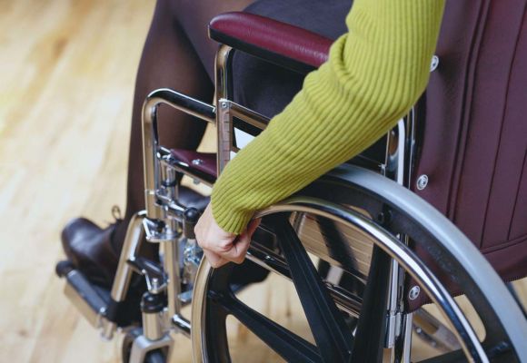 Працевлаштування людей з інвалідністю в Україні – чому не спрацьовує система квот?. квота, працевлаштування, роботодавець, робоче місце, інвалідність