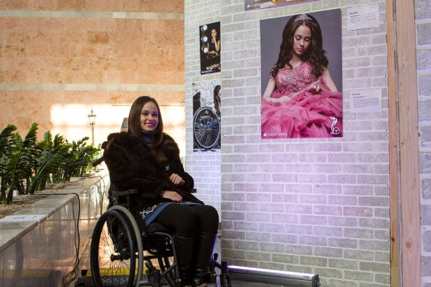 “Нескорена краса” на Суспільному – експозиція, яка покликана зруйнувати стереотипи про жінок з інвалідністю. київ, оксана кононець, проект нескорена краса, інвалідність, інклюзивність