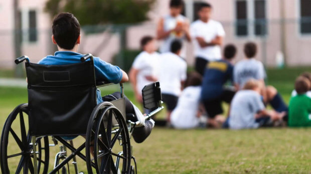Встретить человека с инвалидностью превратилось в такую редкость, что может сложиться впечатление, что у нас тут нация здоровых людей. инвалидная коляска, инвалидность, общество, пандус, редкость