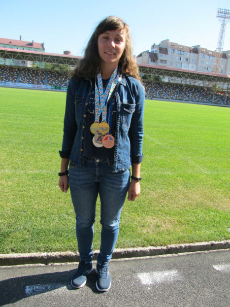 Ольга Зазуляк: «Мрію не лише виступити на Паралімпіаді, а й вибороти там одну з медалей!». ольга зазуляк, вади слуху, слабочуючий, спортсмен, інвалідність