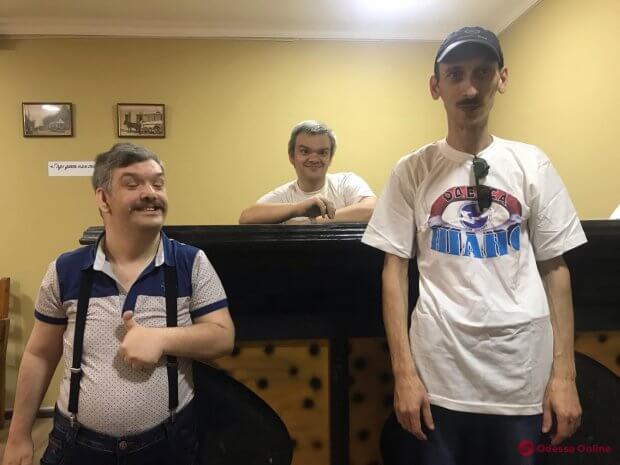 Без ограничений: в Одессе открыли интегрированный молодежный клуб «Шанс». одесса, клуб шанс, общество, самостоятельность, соціалізація