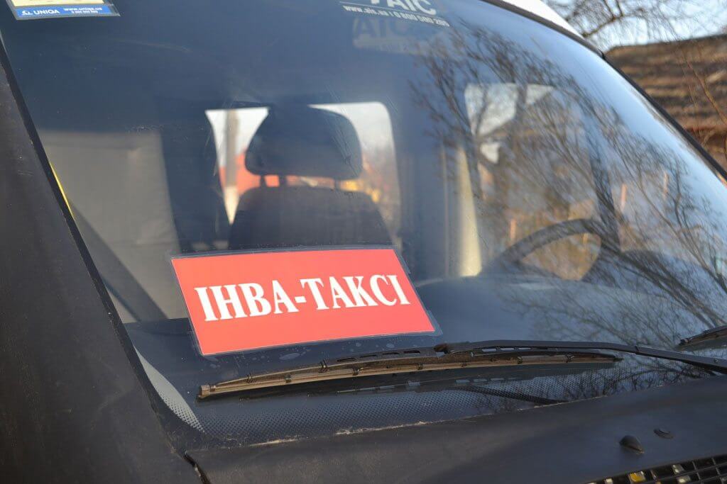 У Кропивницькому пропонують запровадити службу інва-таксі. люди