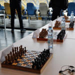 Світлина. На НСК «Олімпійський» відбувся сеанс одночасної гри чемпіона світу з шахів серед сліпих. Спорт, інвалідів, сліпих, Інваспорт