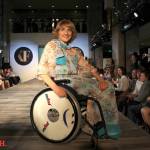 Світлина. В Харькове прошел показ мод: Модные вещи на себя примерили женщины на инвалидных колясках. Новини, инвалидность, ограниченными возможностями, показ мод, Life is life, KharkivFashion