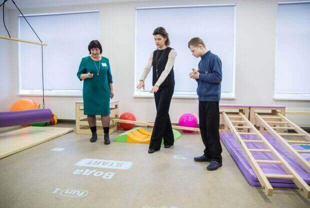Марина Порошенко відкрила перший Інклюзивно-ресурсний центр на Дніпропетровщині. ірц, дніпропетровщина, марина порошенко, особливими освітніми потребами, інклюзивна освіта