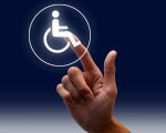 Чому роботодавці не бажають створювати умови для працевлаштування людей з інвалідністю?. вакансія, працевлаштування, роботодавець, робоче місце, інвалідність, person, hand. A person holding an object in his hand