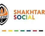 «Шахтер» создал некоммерческий фонд Shakhtar Social. сергей палкин, фк шахтер, инвалидность, фонд shakhtar social, футбол, design, graphic, logo, abstract, clipart, screenshot. A drawing of a person