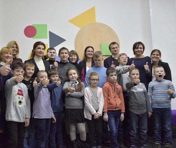 Перша леді Марина Порошенко в Чернігові: «Нині вже нікого не дивує, коли особлива дитина вчиться разом з усіма». марина порошенко, чернігів, особливими освітніми потребами, інклюзивна освіта, інклюзія