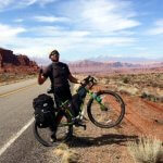 «Восстановившись после ранения, пересек США на велосипеде»: «киборг» Александр Чуб организовывает детские лагеря