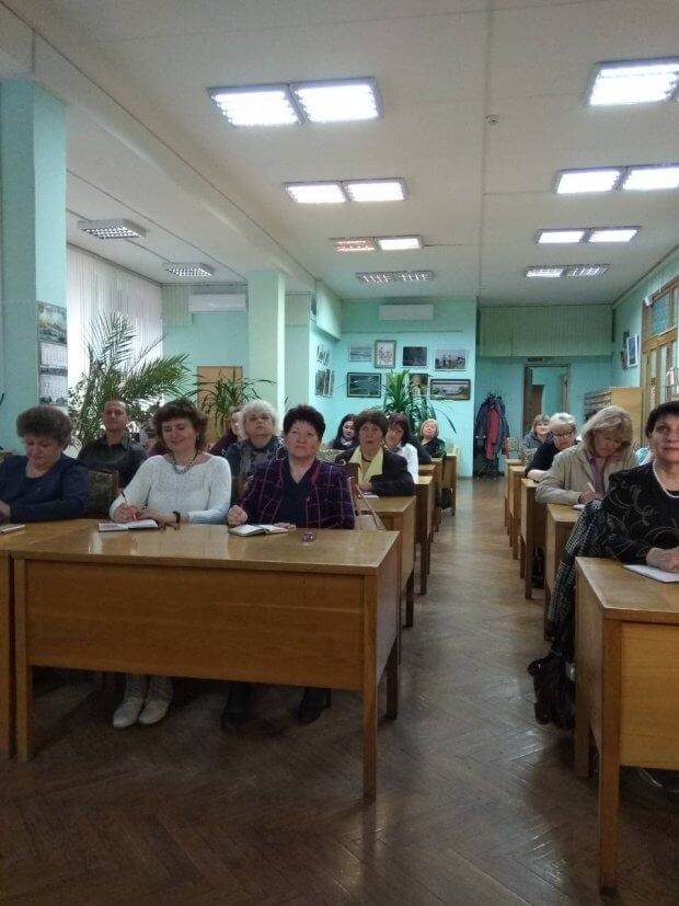 У Миколаєві обговорили забезпечення прав людей з інвалідністю. миколаїв, дискримінація, доступність, круглий стіл, інвалідність
