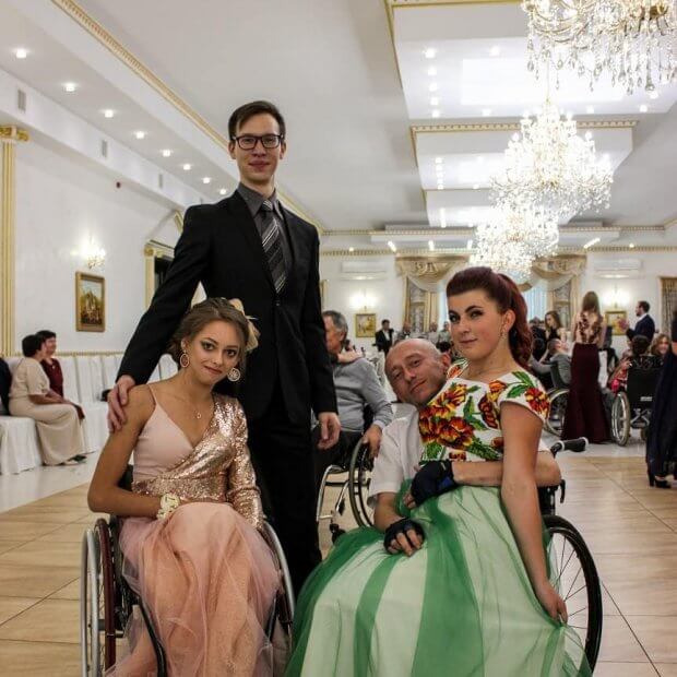 Віталій Палков у Франківську вже вісім років танцює на візку й інших запрошує. віталій палков, реабілітація, танцюрист, танці, інвалідність