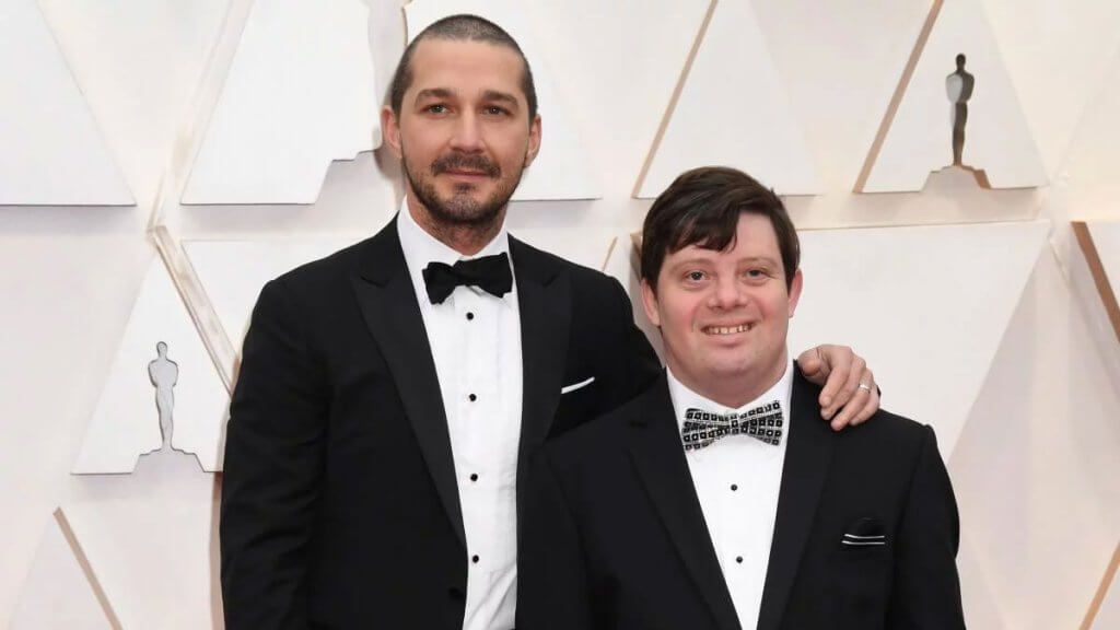 Актор з синдромом Дауна вперше в історії Оскара вручив нагороду. зак готтсаген, оскар-2020, актор, нагорода, синдром дауна
