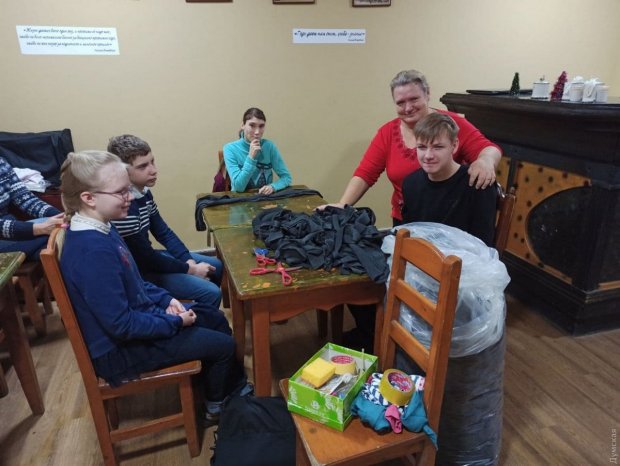 Загляни на чай с печеньем: в центре Одессы работает кафе, где весь персонал — люди с особыми потребностями. одесса, арт-терапия, инвалидность, кафе, клуб