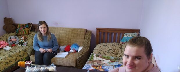 Сестри з Тернопільщини, які хворіють на ДЦП, займаються рукоділлям. дцп, ольга та марія загребельні, діагноз, рукоділля, інвалідність