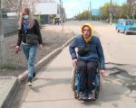 Дніпро — місто без бар’єрів? (ВІДЕО). дніпро, доступність, пандус, перешкода, інвалідний візок