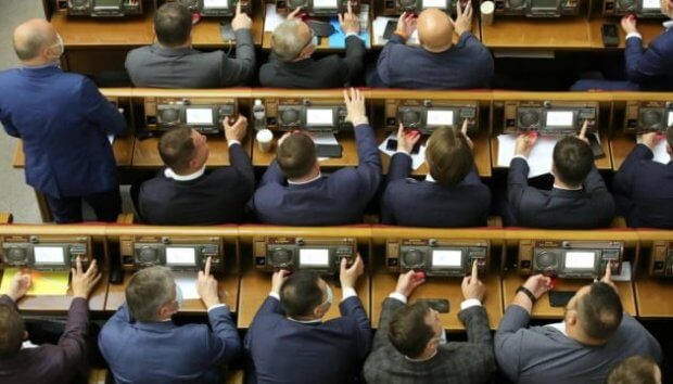 Депутати підвищили пенсії «чорнобильцям». чорнобильська катастрофа, допомога, пенсія, постраждалий, інвалідність