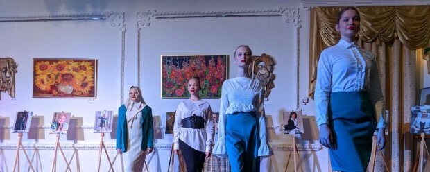 У Миколаєві фіналісти проєкту NaSHi взяли участь у показі мод. миколаїв, одяг, показ мод, проєкт nashi, інвалідність