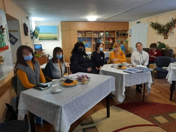 Дети с инвалидностью: в Черноморске прошла встреча специалистов социальных сфер. черноморск, встреча, инвалидность, общество, сотрудничество