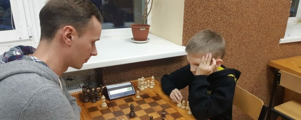 13-річний вінничанин готується до чемпіонату світу з шахів для людей з інвалідністю (ФОТО, ВІДЕО). артем андрієнко, синдром фрімена-шелдона, чемпіонат світу, шахи, інвалідність