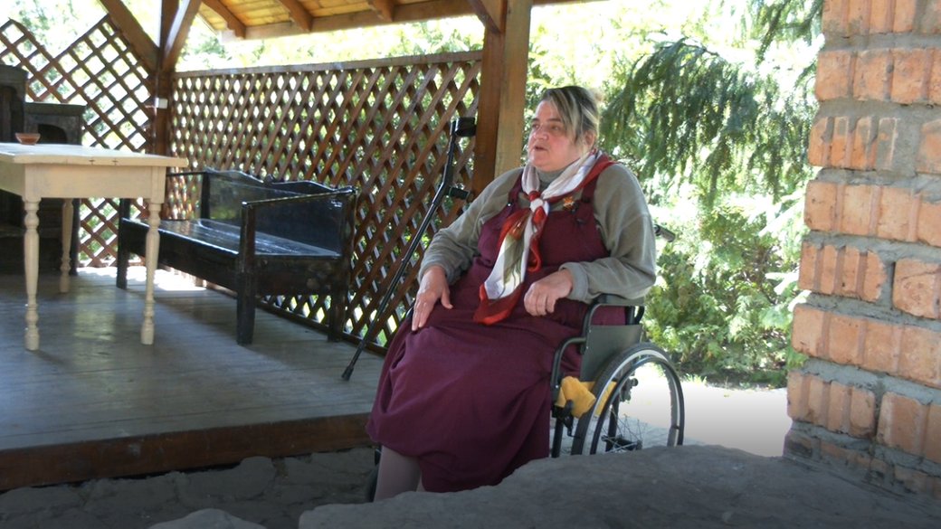 Люди з інвалідністю в умовах війни. Історія киянки, яка переїхала на Івано-Франківщину. олена шклярська, прикарпаття, евакуація, інвалідний візок, інвалідність