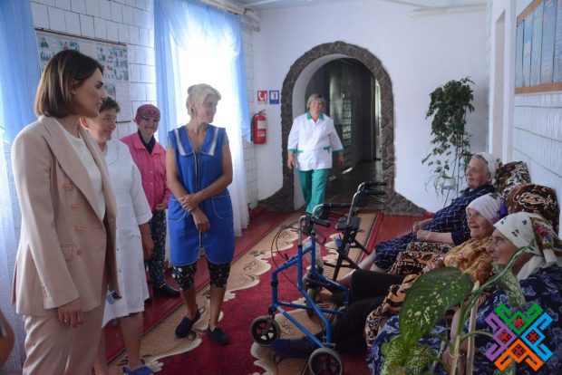 Віолета Лабазюк відвідала заклади соціального захисту. віолета лабазюк, хмельницька область, робоча поїздка, інвалідність, інтернат