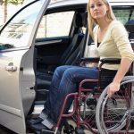 Користувалися більше 10 років: волинянам з інвалідністю передали у власність авто