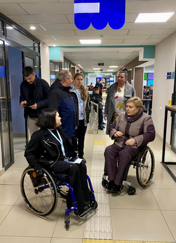 Прозорий офіс у Житомирі відвідала Урядовий уповноважений з прав осіб з інвалідністю Тетяна Баранцова. житомир, прозорий офіс, тетяна баранцова, урядовий уповноважений, інвалідність