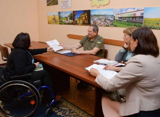 Кіровоградщину відвідала урядова уповноважена з прав осіб з інвалідністю. кіровоградщина, війна, переселенец, урядова уповноважена, інвалідність