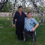 Мама надихала боротися: Андрій Рибачук із Маневичів навчився жити без ніг