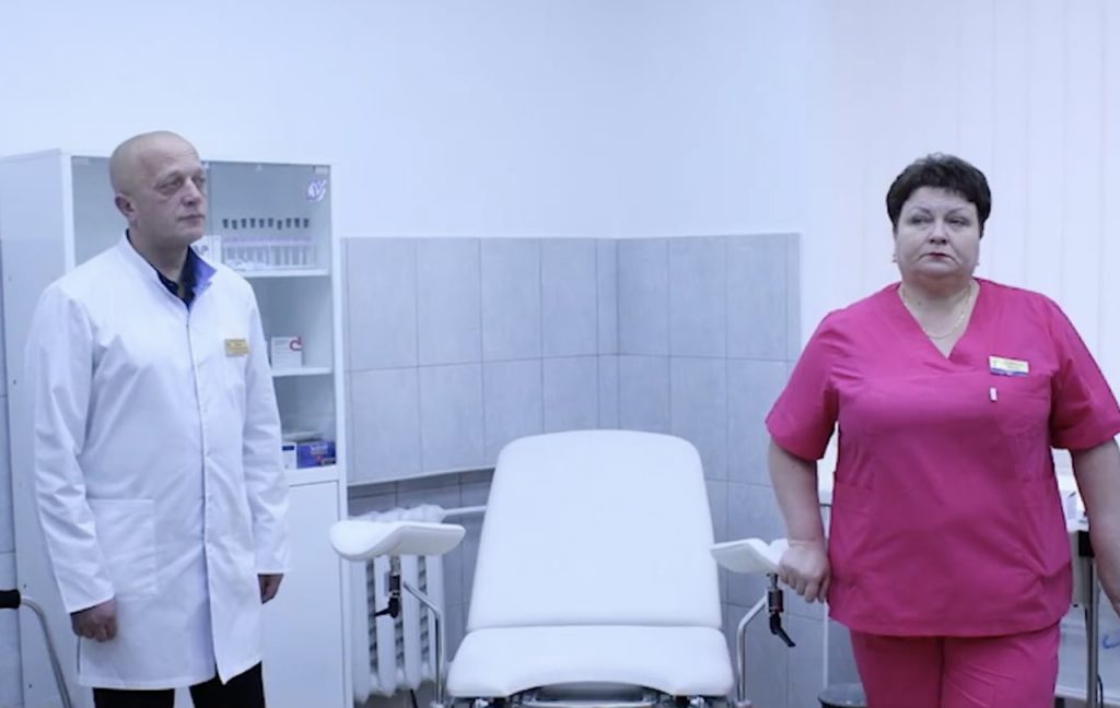 У Хмільницькій центральній лікарні відкрили гінекологічний кабінет безбар’єрного доступу (ВІДЕО). хмільник, гінекологічний кабінет, лікарня, пацієнтка, інвалідність