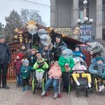 Подружжя з Тернопільщини виховує 13 дітей з інвалідністю з різних притулків України (ВІДЕО)