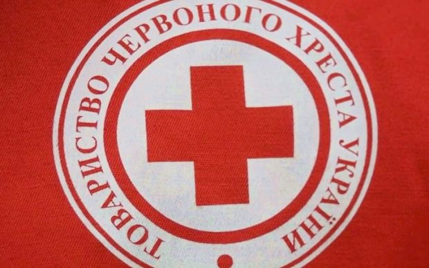Товариство Червоного Хреста України евакуює маломобільних людей із прифронтових місць. тчху, волонтер, допомога, евакуація, інвалідність