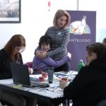 Як у Франківську працює художня майстерня для переселенців з інвалідністю (ФОТО)