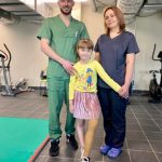 В Україні встановили перший протез 6-річній дівчинці з Херсонщини