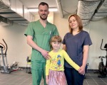 В Україні встановили перший протез 6-річній дівчинці з Херсонщини. охматдит, дівчинка, протез, протезування, травма