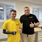 У центрі НЕЗЛАМНІ у Львові 24-річному захиснику встановили біонічний протез руки (ФОТО)
