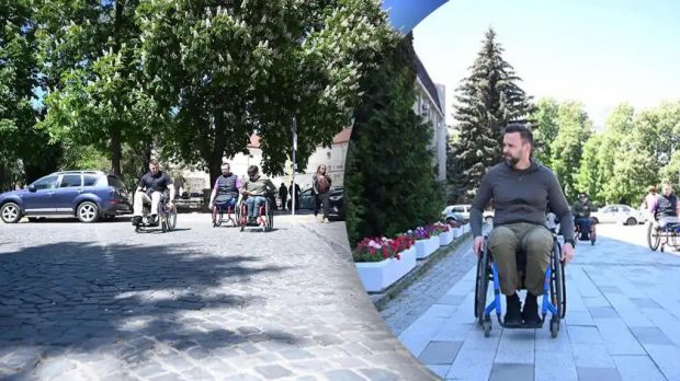 Глава Закарпатської ОВА пересів на інвалідний візок, щоб дослідити інфраструктуру Ужгорода. віктор микита, ужгород, дослідження, інвалідний візок, інвалідність