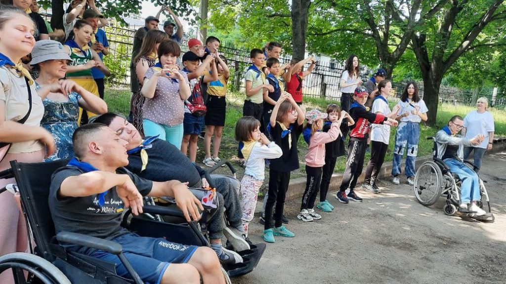 Екскурсії та майстеркласи. У Кропивницькому відкрили табір для дітей і молоді з інвалідністю (ФОТО, ВІДЕО). кропивницький, екскурсія, майстерклас, табір, інвалідність