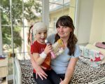 Народилася з вагою 550 г, у два роки втратила слух: у Львові 4-річній дівчинці подарували радість чути. лодкл охматдит, львів, кохлеарний імплант, операція, слух