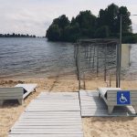 Зону для людей із інвалідністю облаштували на черкаському пляжі (ФОТО)