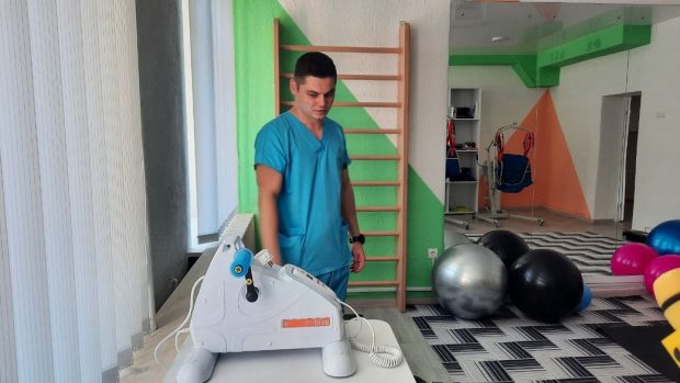 У Бобринці на Кіровоградщині відкрили реабілітаційне відділення для людей з порушенням опорно-рухового апарату. кіровоградщина, допомога, лікарня, реабілітаційне відділення, інвалідність