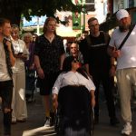 У Чернівцях вулиці протестували на безбар'єрність для маломобільних людей (ФОТО)