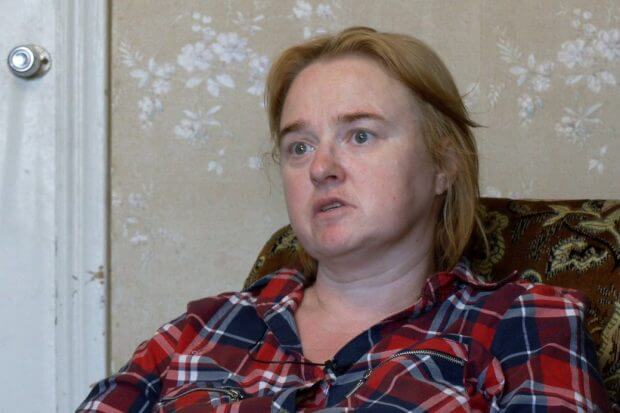 Пережила інсульт у 12 років: на Одещині переселенка з Мелітополя взяла під опіку підлітка з інвалідністю. дівчинка, опіка, переселенка, інвалідність, інсульт